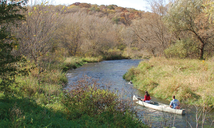 Canoeing along the KinnicKinnic River
