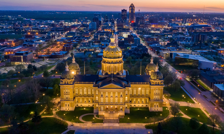Des Moines Iowa Capitol