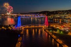 Lift Bridge Aerial Fireworks, Duluth MN
