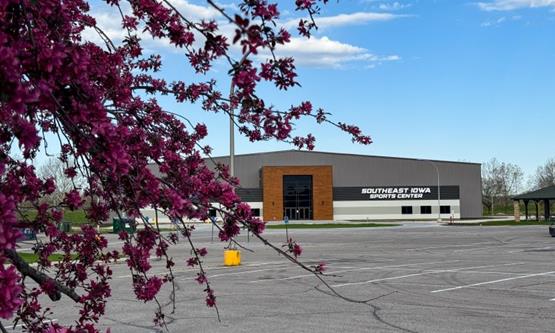 Southeast Iowa Sports Center Exterior