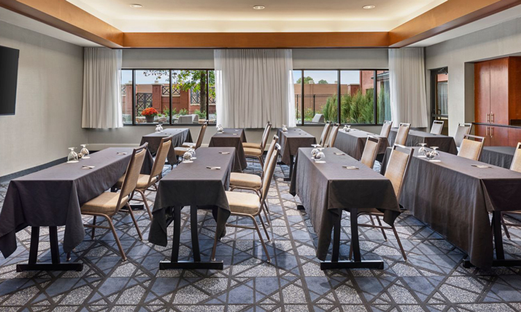 Courtyard by Marriott Minneapolis St. Paul | Roseville