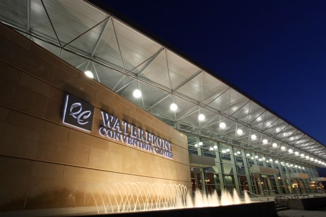 Isle Casino Hotel Bettendorf + Waterfront Convention Center