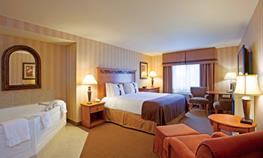 Holiday Inn & Suites Minneapolis - Lakeville