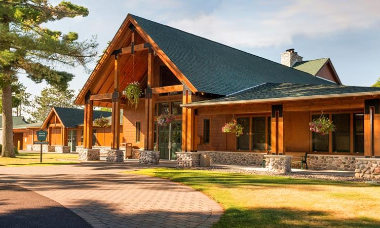 Heartwood Resort